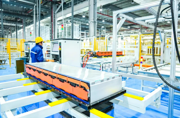 中貝動力及儲能電池項目投產(chǎn)！蜀山造“刀片電池包”下線