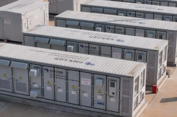 我國首個大型鋰鈉混合儲能站投產(chǎn)